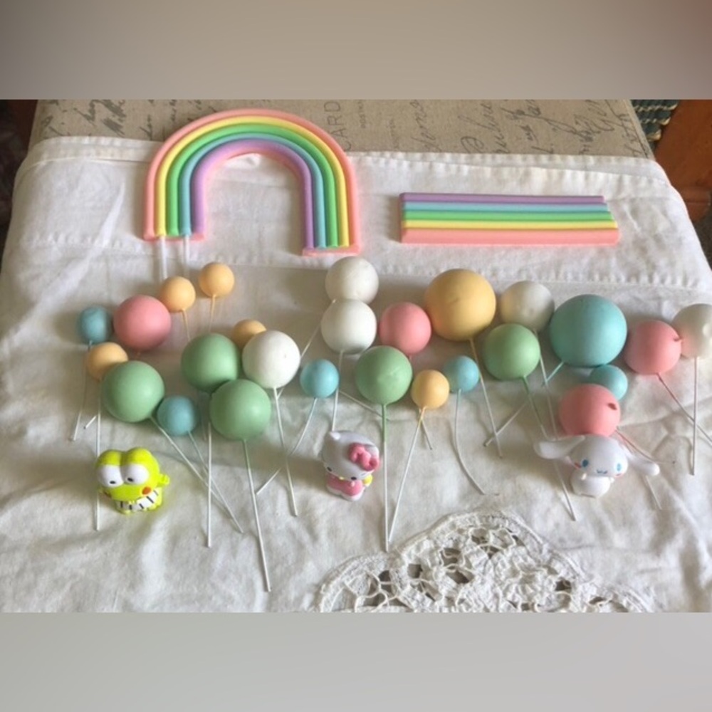 Hello Kitty Keriopi Cinnamoroll Birthday Cake Topper Star Rainbow Set